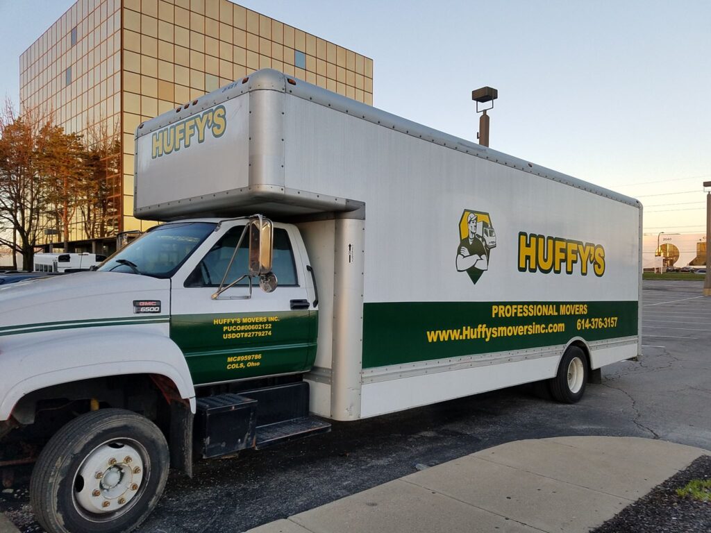 Long Distance Moving by Huffy's Movers